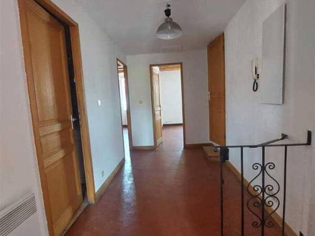 Appartement à Trans en Provence 83720