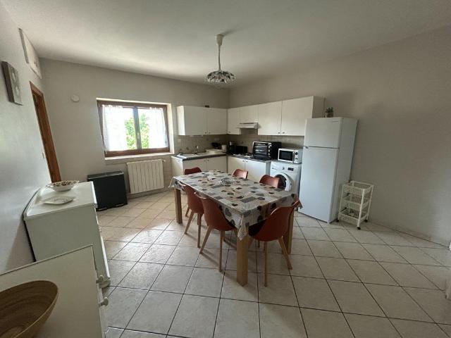 Appartement à Tresserve 73100, 2 pièces, de 59m² à 870 €