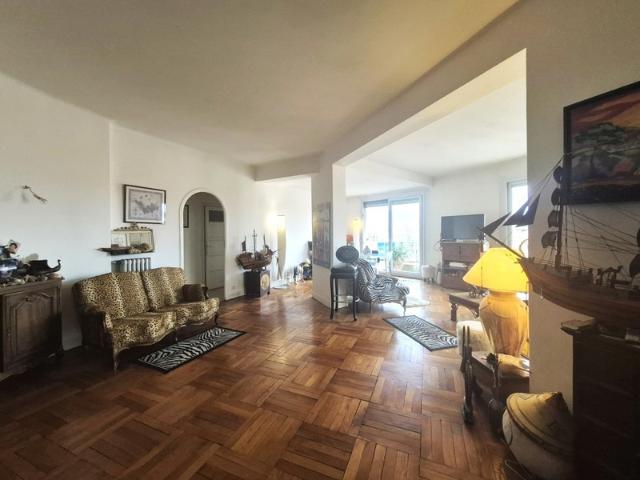 Appartement à vendre 4 pièces 118m2 MARSEILLE 7EME ARRONDISSEMENT 13