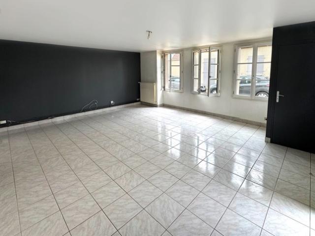 Appartement à vendre 4 pièces CHAVENAY 78