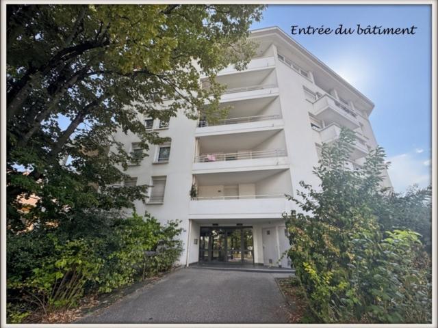 Appartement à vendre 4 pièces CHAMBERY 73 de 100,8m² carre. 101m² Chambéry