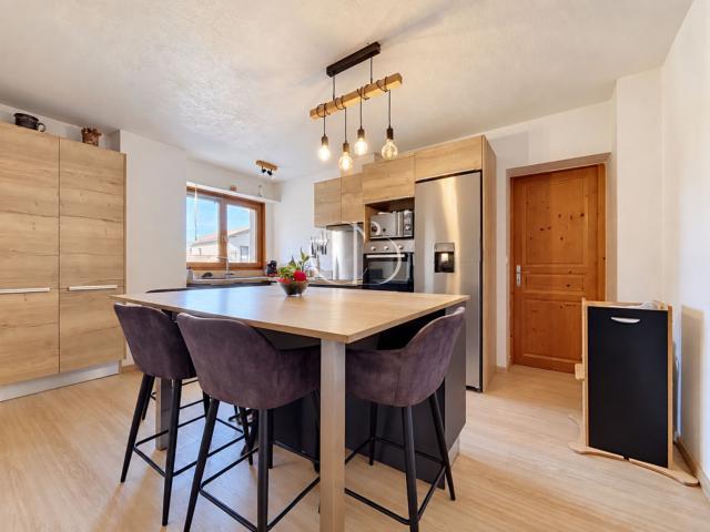 Appartement à vendre 4 pièces CONTAMINE SUR ARVE 74
