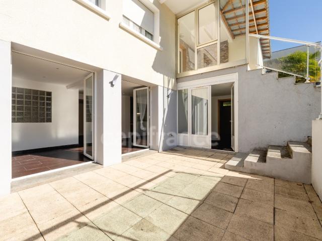 Appartement à vendre 4 pièces DIVONNE LES BAINS 01 92m2. 92m² Divonne les Bains