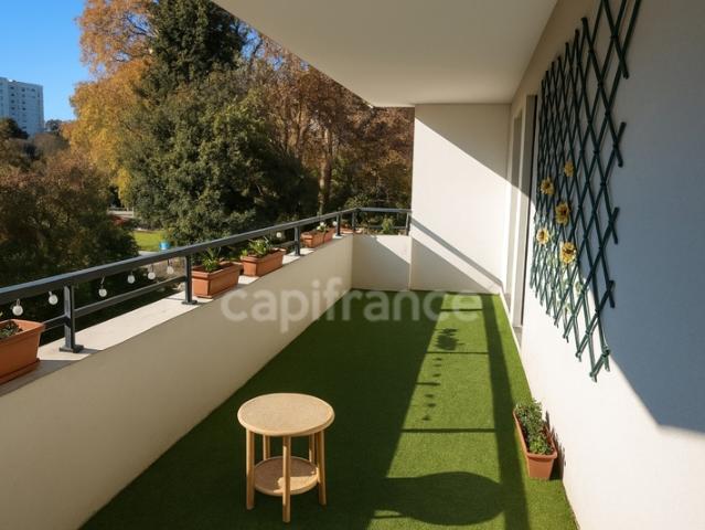 Appartement à vendre T4 avec double box fermé MARSEILLE 11EME ARRONDISSEMENT 13