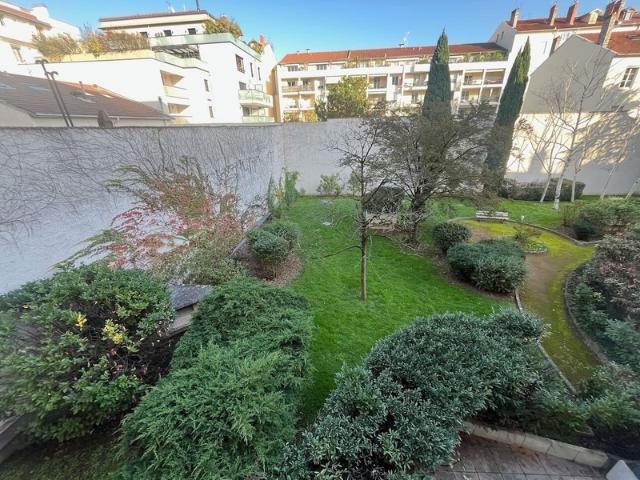 Appartement à vendre 6 pièces avec garage LYON 6EME ARRONDISSEMENT 69