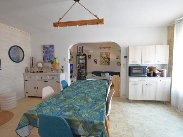 Firminy – Appartement familial lumineux de 121 m² – 7 pièces