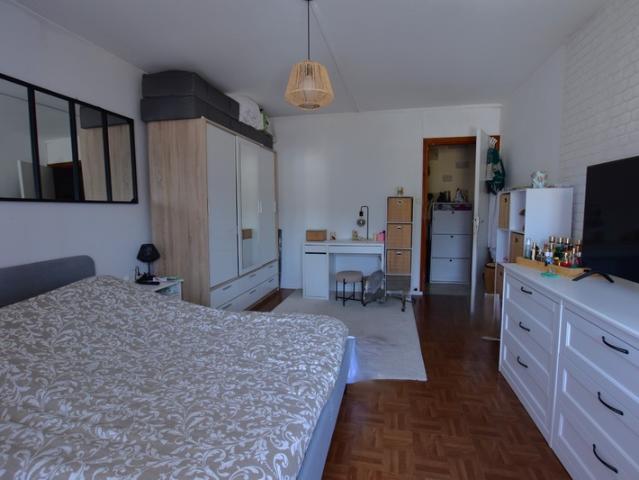 Firminy – Appartement familial lumineux de 121 m² – 7 pièces