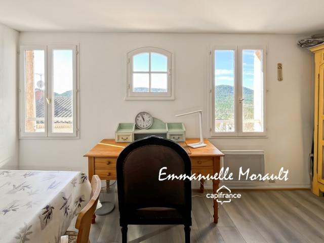 Appartement à vendre 2 pièces BAGNOLS EN FORET 83