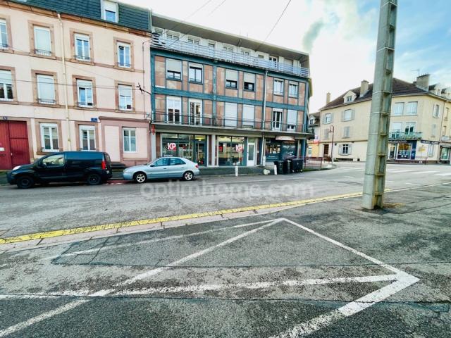 Appartement à vendre 2 pièces et balcon RAON L'ETAPE 88