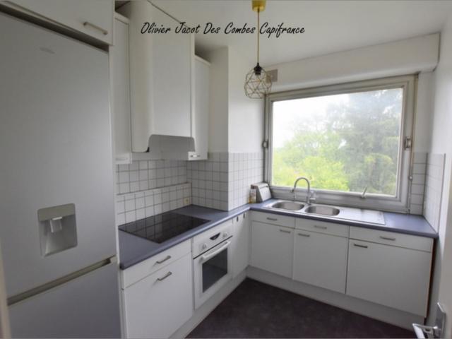 Appartement à vendre 2 pièces MONTBELIARD 25 avec vue panoramique sur la ville