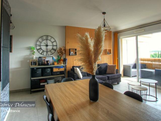 Appartement à vendre 2 pièces SAINT MARTIN DE CRAU 13