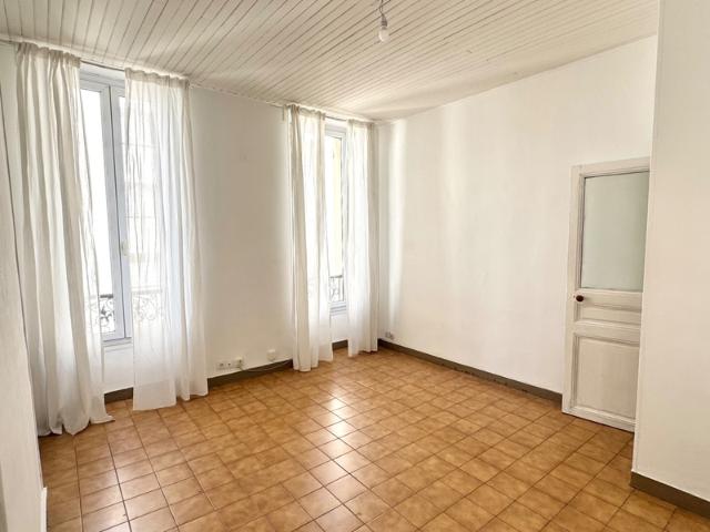Appartement à vendre 3 pièces MARSEILLE 7EME ARRONDISSEMENT 13 St Victor proximité Vieux Port et Endoume