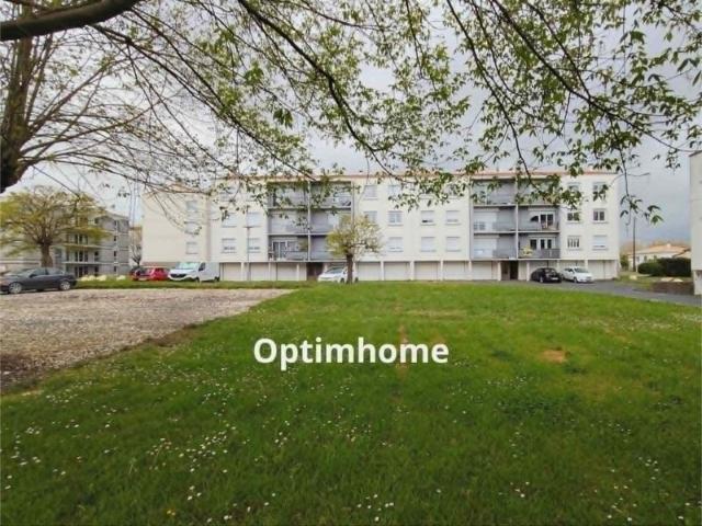 Appartement à vendre 3 pièces Proche de TONNAY CHARENTE 49