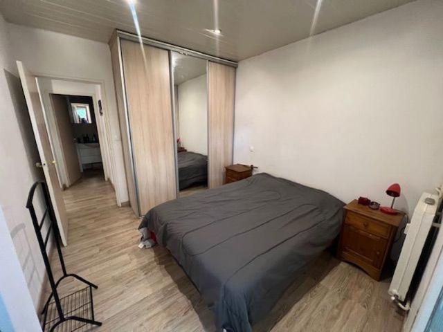 Appartement À Vendre T2 lumineux climatisé – 5 min des Arènes + parc arboré privé !