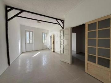 Appartement à vendre type 3/4 65.48m² au 3ème étage sur Roquevaire