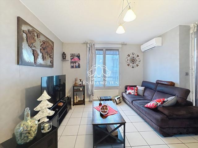 Appartement à vendre Vénissieux 80m² Vénissieux
