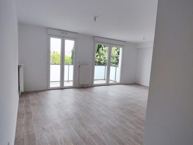 Appartement à vendre Villeneuve Saint Germain