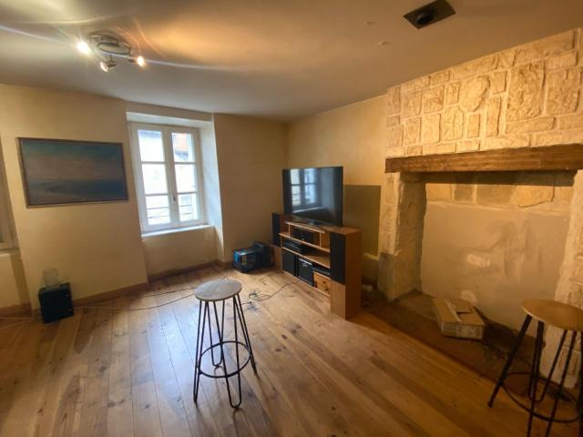 Appartement à vendre à Mauriac 15200