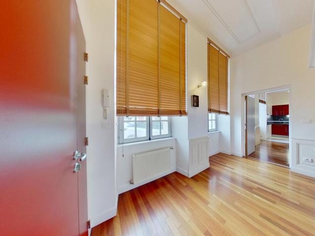 APPARTEMENT DE CARACTERE