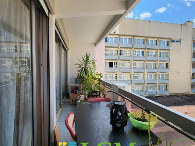 Appartement À Vendre 72 m²centre ville d'ALES