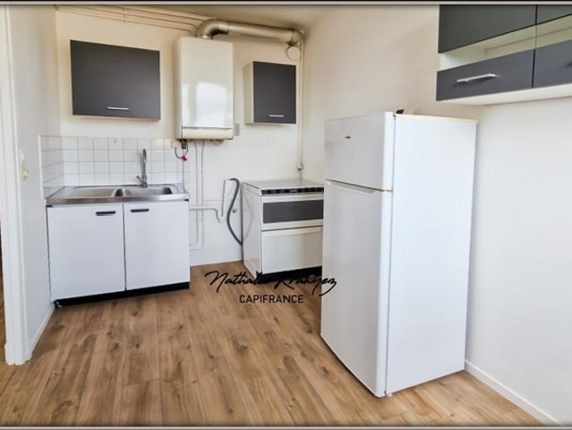 Appartement à vendre de 32m² à EPERNAY 51 Quartier La Villa
