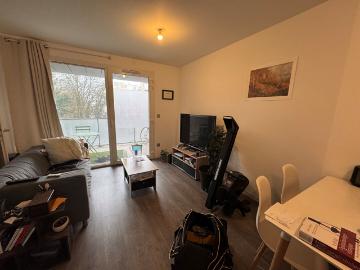 A vendre ? T2 ? Lille Wazemmes ? Résidence récente avec terrasse et parking