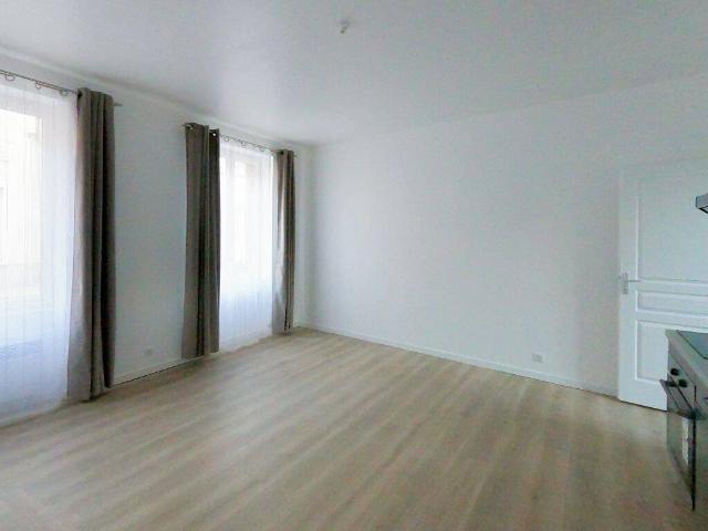 Appartement Ablis 1 pièce s 26.05 m2