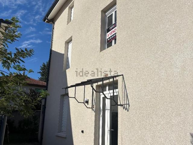 Appartement, Agnin