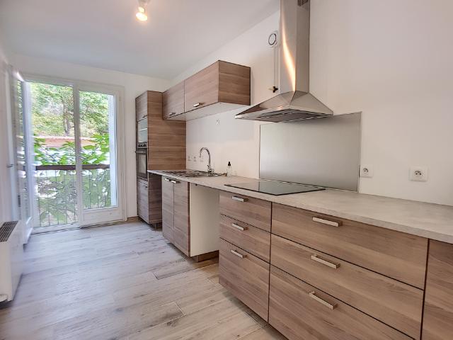Appartement Aix En Provence 3 pièce s 66.13 m2 Refait à Neuf, parking, Climatisation