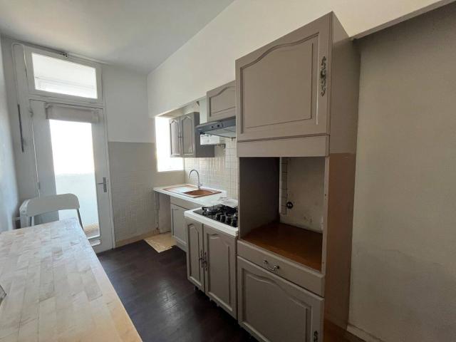 Appartement Aix En Provence 3 pièce s 82.09 m2 balcon garage