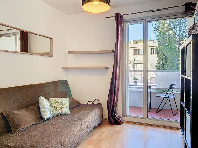 Appartement Aix En Provence 1 pièce s 15 m2 Meublé Parking Balcon Piscine