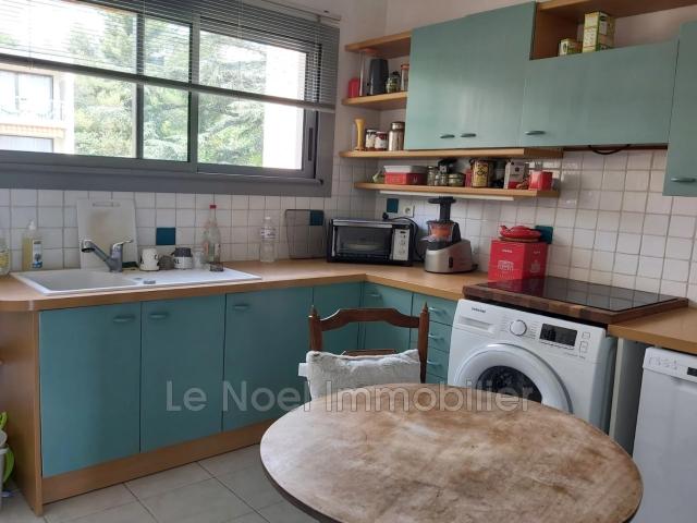 Appartement Aix en Provence Aix nord, Location appartement 2 pièces 46 m²