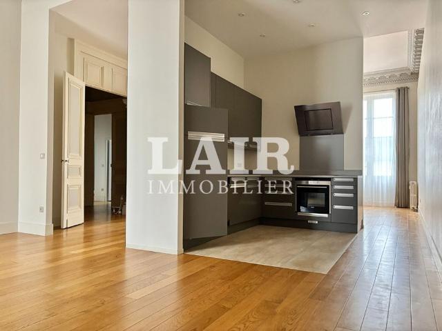 Appartement Alencon 5 pièce s 143 m2 / COLOCATION / Location par chambre
