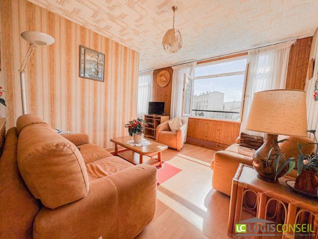 APPARTEMENT ALLEE DES DAHLIAS