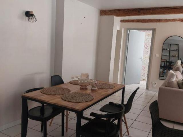 Appartement Althen Des Paluds 3 pièce s 64 m2