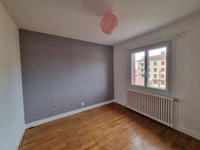 Appartement Amberieu En Bugey 4 pièce s