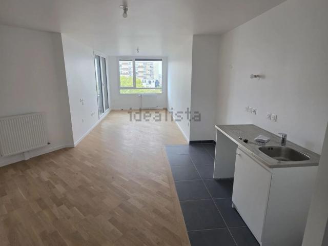 Appartement, Amiraux Simplon Poissonniers, Paris