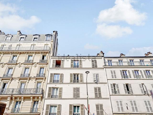 Appartement, Amiraux Simplon Poissonniers, Paris