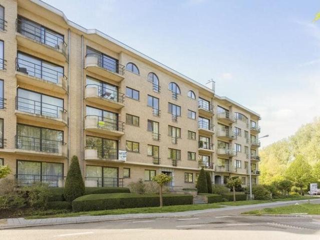 appartement and garage box and storage room 98 m2