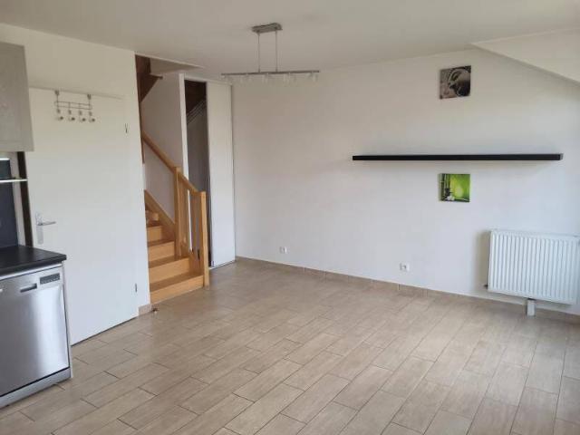 APPARTEMENT ANDRESY 2 pièce s 46.77 m2