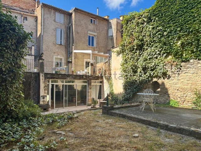 Appartement, Apt