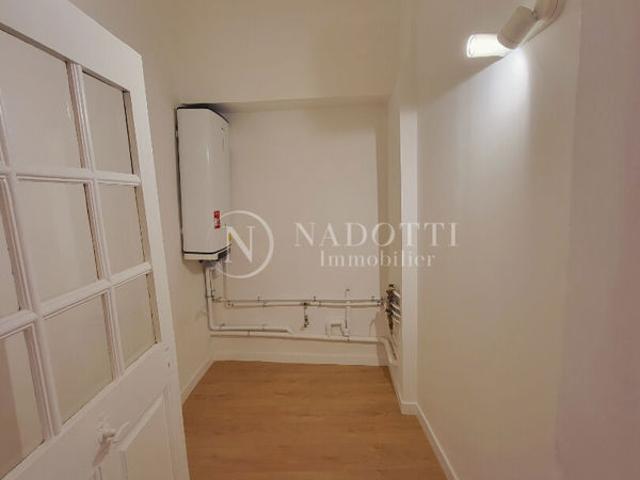 Appartement Apt, entièrement rénové au premier étage