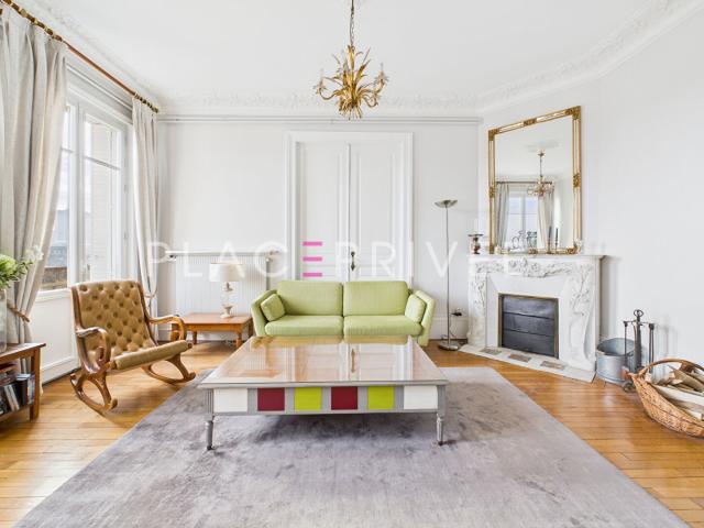 APPARTEMENT ART NOUVEAU