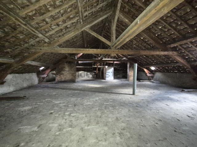 Appartement, Artemare