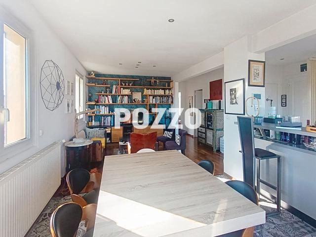 Appartement avec grande terrasse + dépendance aménagée