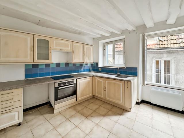 APPARTEMENT ATYPIQUE EN DUPLEX CENTRE VILLE