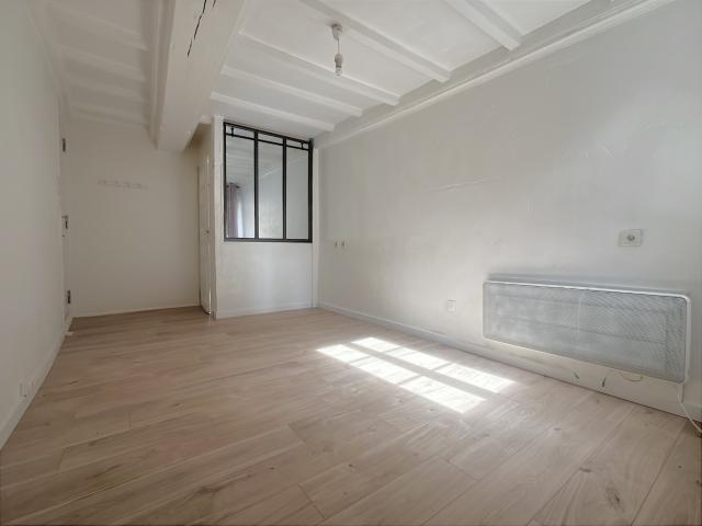 Appartement au 1er étage 44m2 Clermont