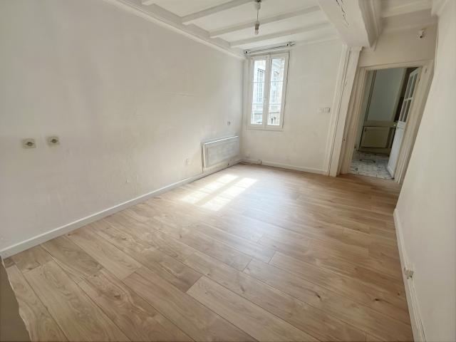 Appartement au 1er étage 44m2 Clermont