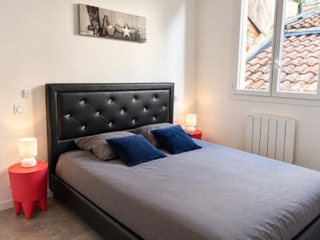 Appartement au triangle d'or avec ascenseur