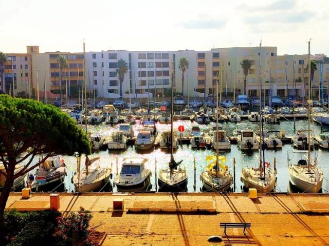 Appartement au Port